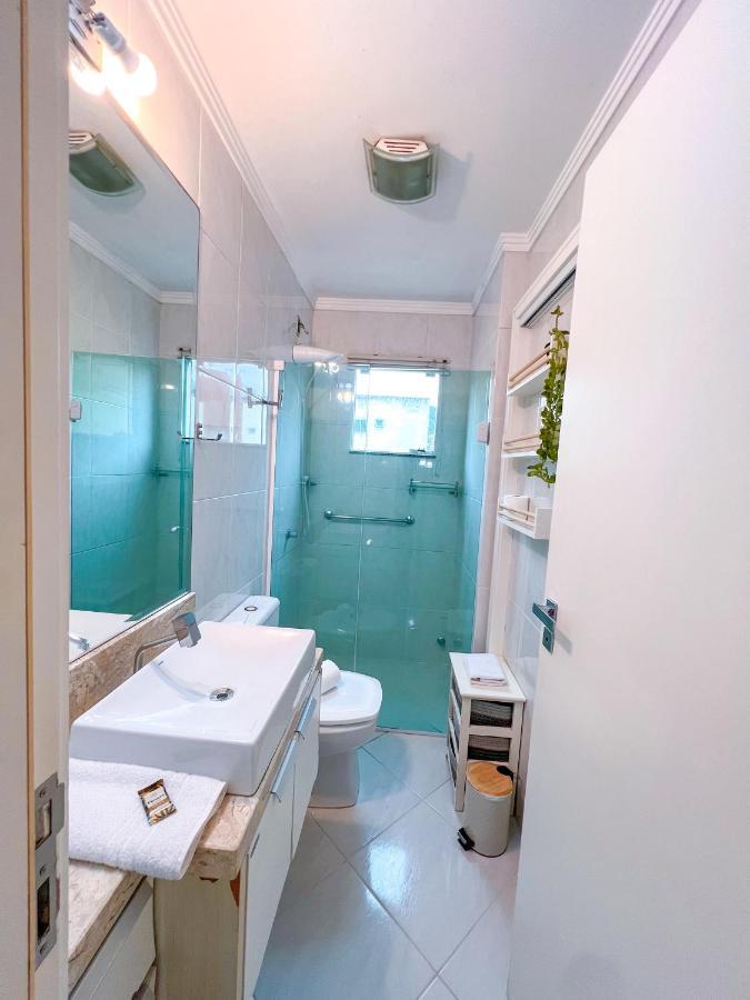 Hospede-Se Com Paola Nesse Lindo Apartamento Completo Com Garagem E Localizacao Estrategica Balneario Camboriu Bagian luar foto